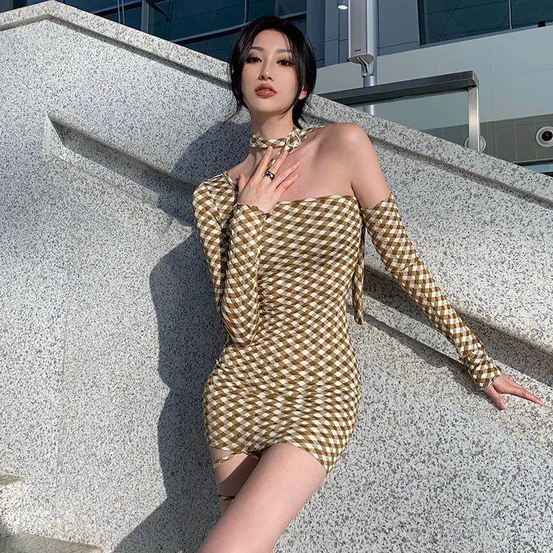 

Women's Sexy Short Skirt Lattice Hanging Neck Dress Off Shoulder
