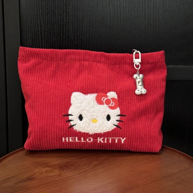 

Минималистичная сумочка Hello Kitty MINISO