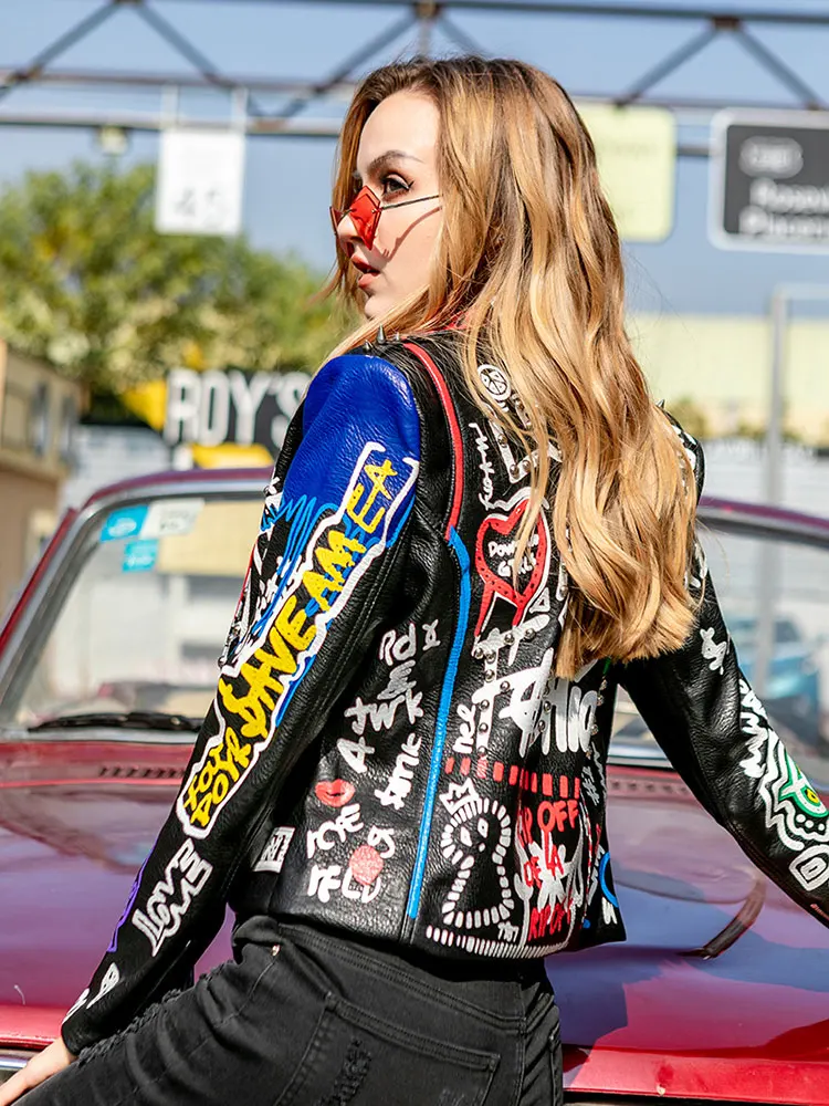 New Women Rivet Graffiti Moto Biker Jacket Spring Autumn 2022 Fashion Designer Print Short PU Leather Jacket Female Streetwear