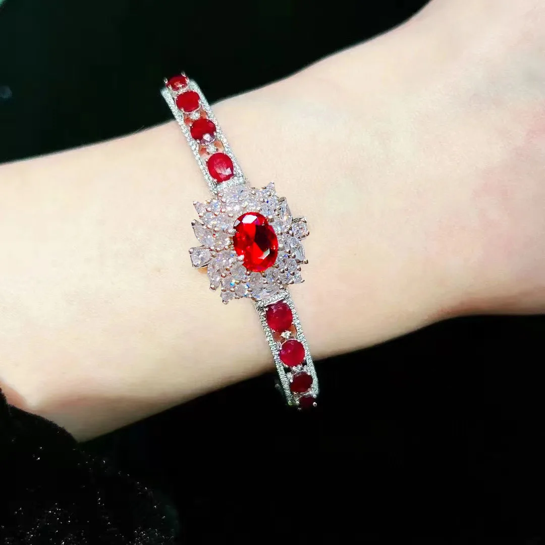 

Foydjew Luxury Vintage Design Flower Ruby Bracelets For Women Fashion Platinum Plated Bracelet Bangles Anniversary Gifts