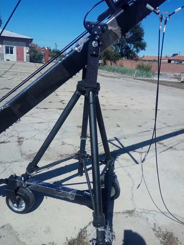 Рисунок 5 - Штатив для камеры 6 метров с регулируемым