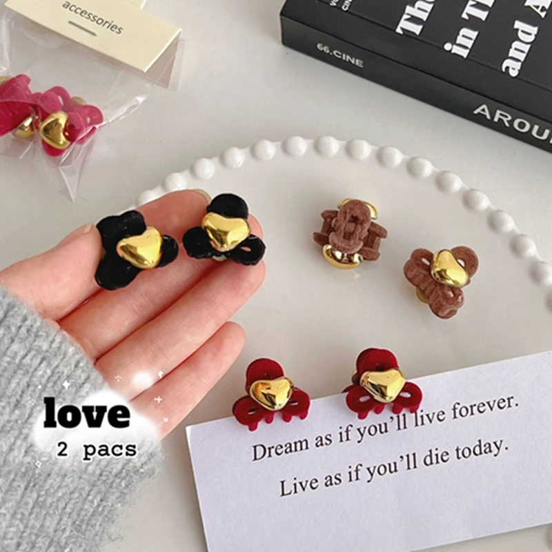 

2Pcs/set Flocking Red Black Heart Hair Claws For Women Girls Small Velvet Hair Clip Bangs Hairgrips Hairpin Hair Accessories