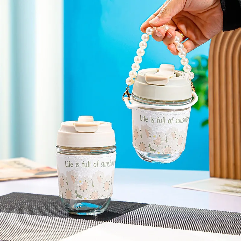

2023 New Fashion Glass Water Cup Office Desktop Bottle