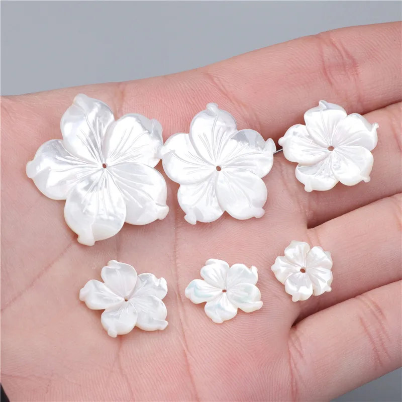 Подвеска в виде натуральной ракушки с цветами черная желтая белая из