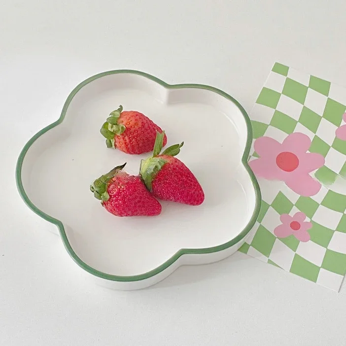 

Керамическая цветочная тарелка