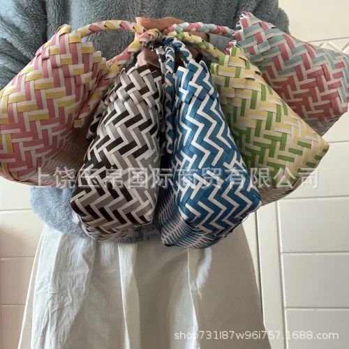 

New Spring and Summer Online Influencer Pop Fashion Handbag Children's Hand-Made Gift Woven Vegetable Basket Bag