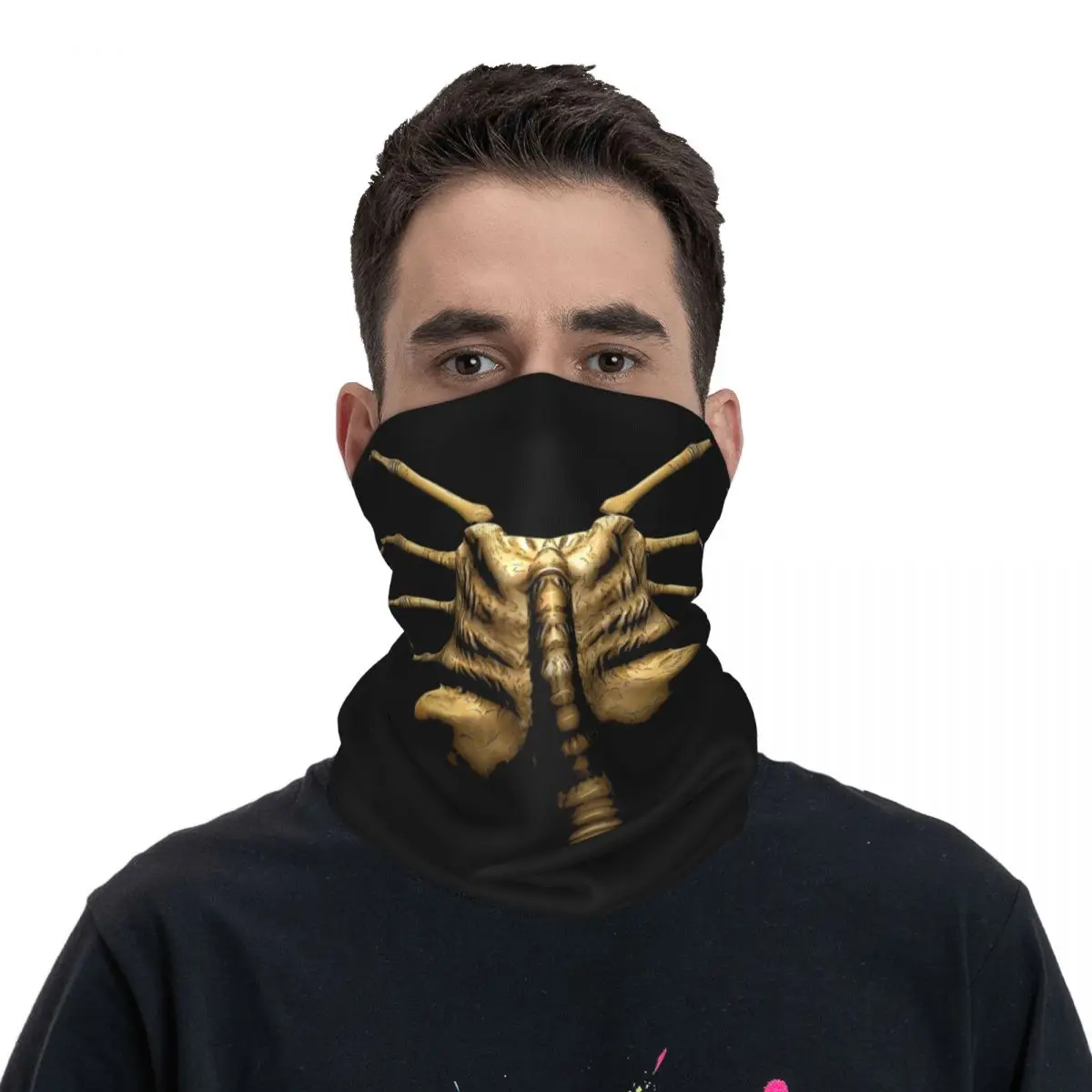 

Face Hugger Bandana Neck Gaiter Facehugger Alien Xenomorph Mask Scarf Multi-use Balaclava Neck Cover Warm Outdoor Sprots Adult