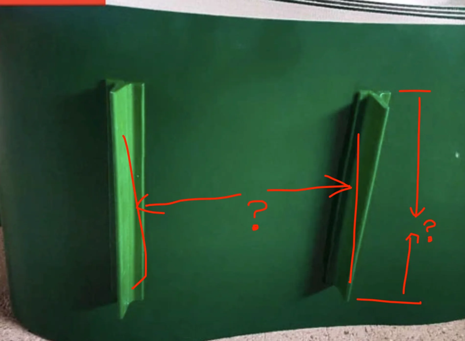 

2pcs 2000x100x2mm green pvc conveyor belt(with cleats height 20mm)