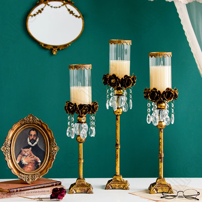

Retro Relief Candle Holders European Iron Art Rose Flower Candelabra Hotel Romantic Wedding Banquet Dining Table Decor Ornament