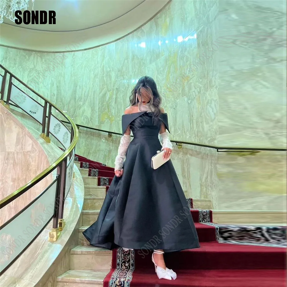 

SONDR Saudi Arabic Black A Line Evening Dresses Satin Dubai Celebrate Prom Dress Long Shiny Long Sleeves Women Event Party Gowns