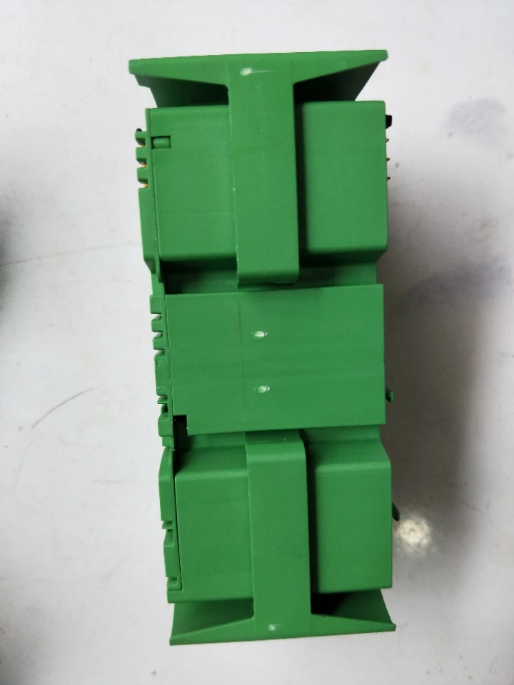 

IB IL 24 DI 32/HD-PAC PLC , used one , 85% appearance new , test goods , free shipping