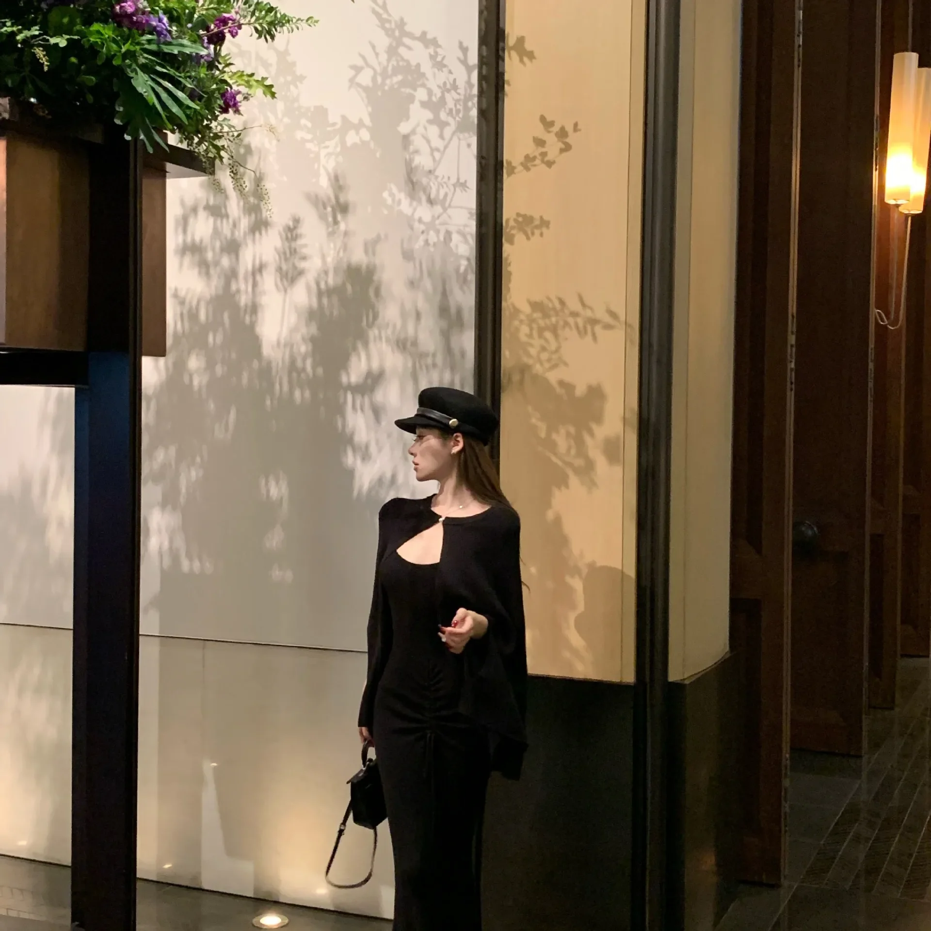 Новинка Осень 2024 женский костюм куртка белое платье-накидка с лунным светом