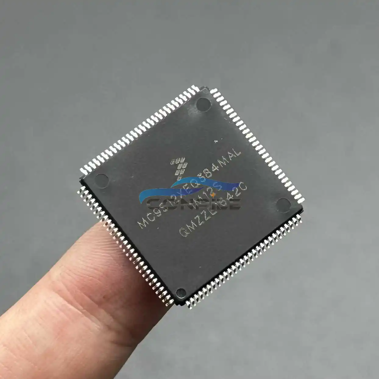 MC9S12XEQ384VAL 1M12S 3M25J 112pin для Land Rover KVM Smart Box CPU IC транспондерный чип MC9S12XEQ384VAL 1M12S 3M25J 112pin для Land Rover KVM Smart Box CPU IC транспондерный чип