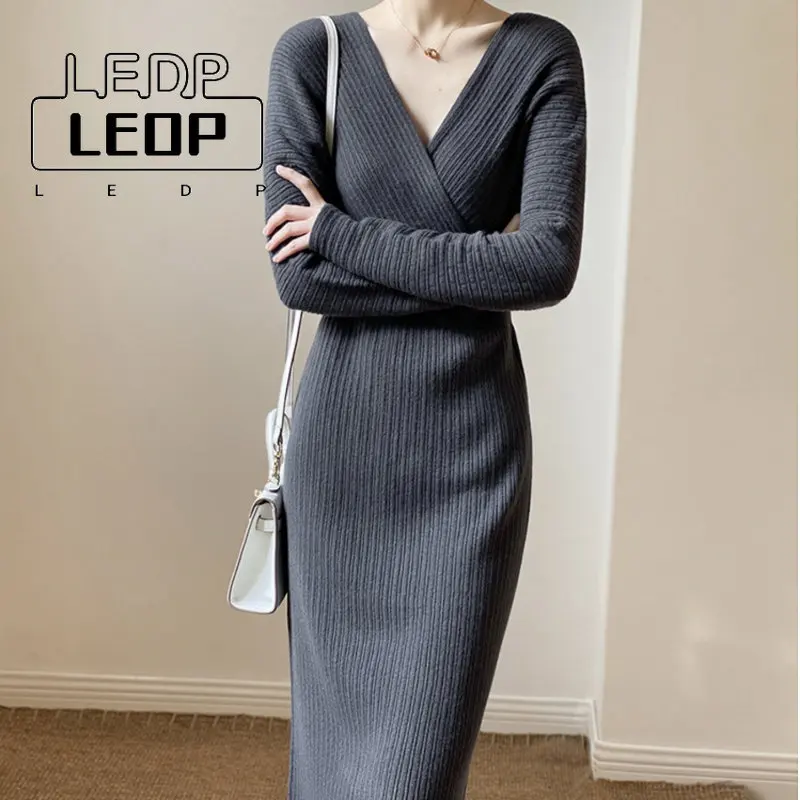 

Винтажная облегающая трапециевидная трикотажная юбка средней длины с высокой талией, Осеннее женское элегантное платье-джемпер с V-образны...