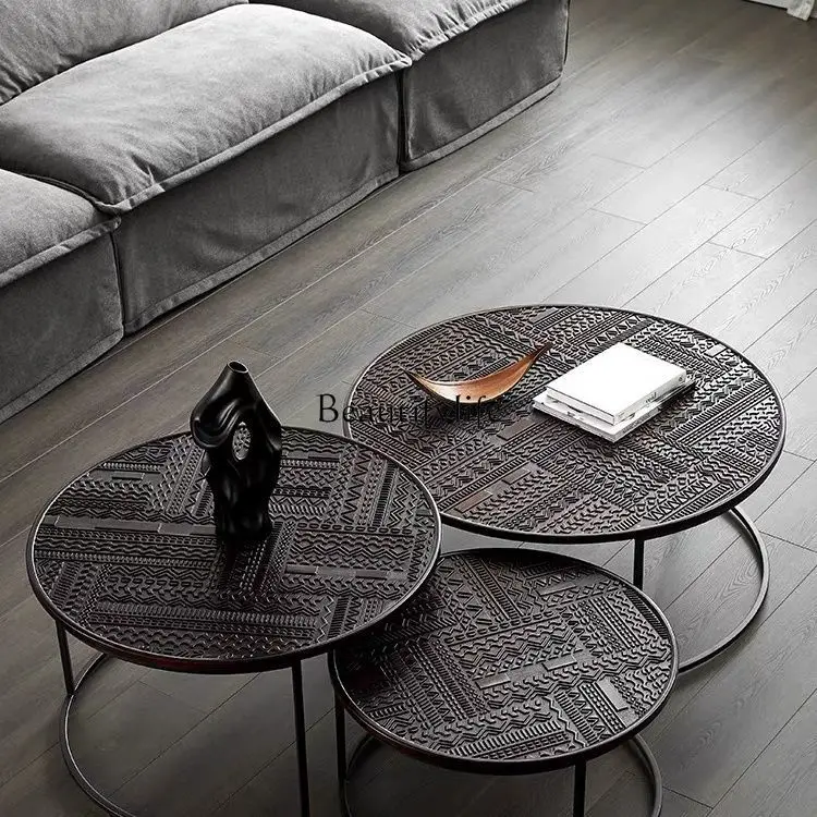 Кофейный столик из массива дерева в скандинавском стиле