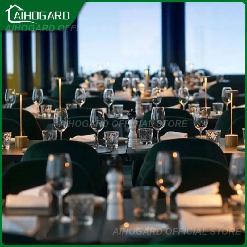 

Беспроводная настольная лампа, портативная Светодиодная настольная лампа с плавным затемнением, Usb прикроватная лампа, Прямая поставка, бе...