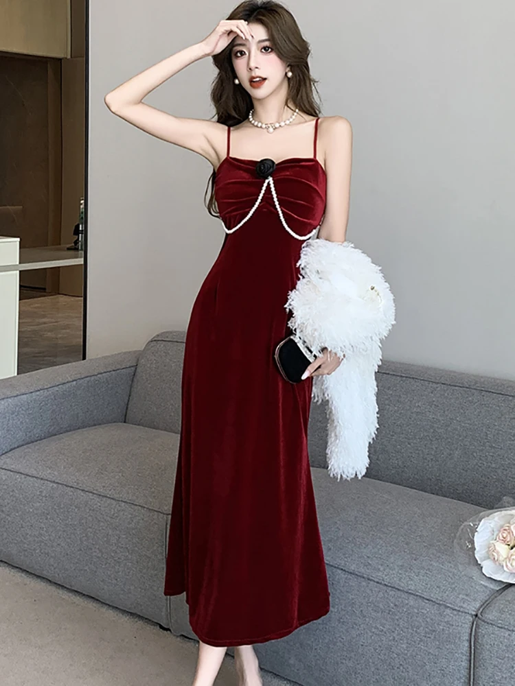 Женское бархатное платье на бретельках красное элегантное в Корейском стиле для