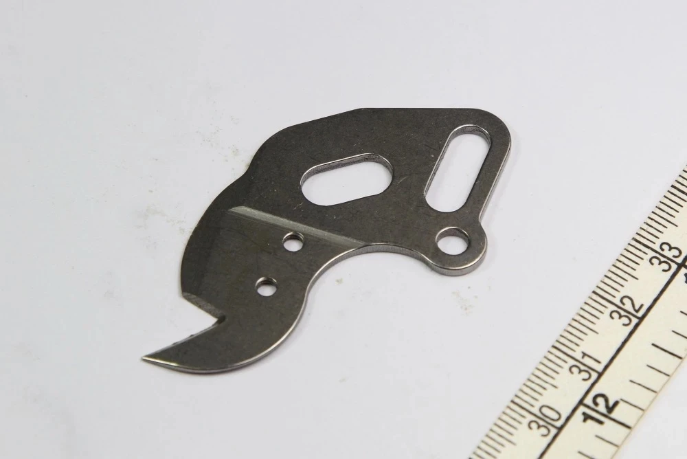 

40015996 детали для швейной машины SPAER, ножи для резьбы для JUKl MEB-3200