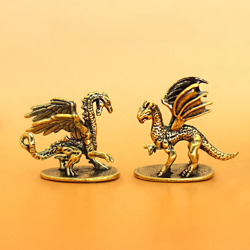 

Мини-фигурка птерозавра из меди