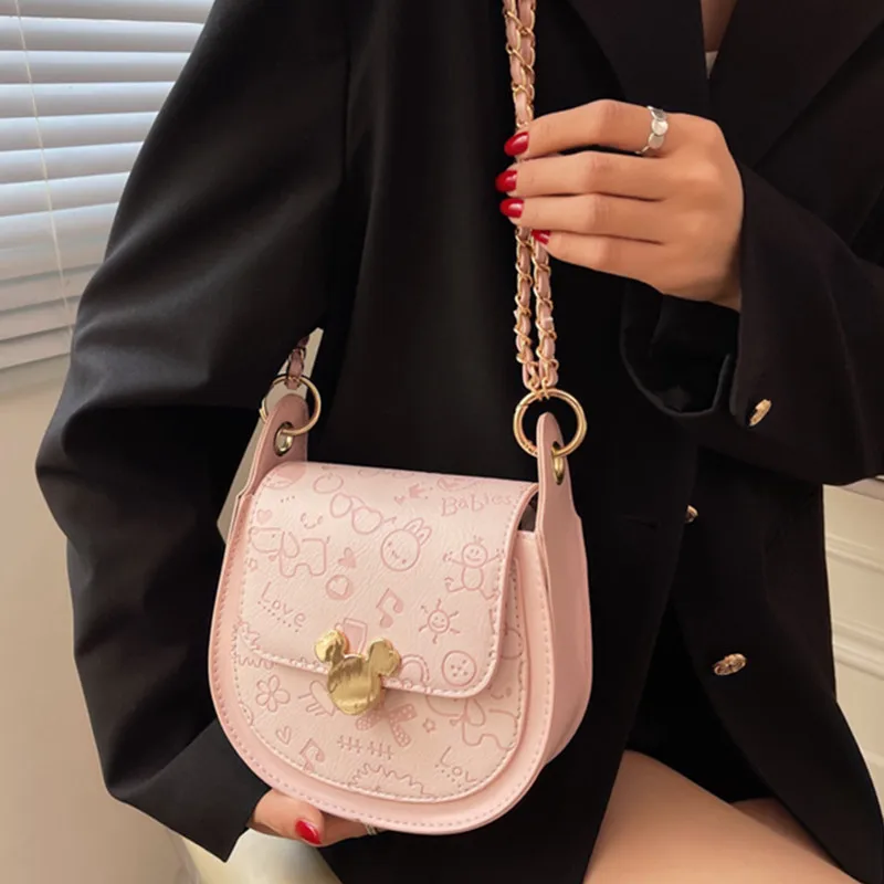 

Female Stylish Chain Crossbody Bag Soft Leather Letter Print Handbags Simple All Match Messenger Bag New Small Flap Shoulder Bag