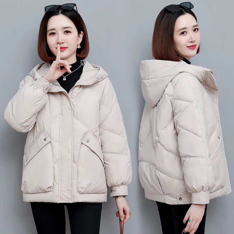 

New down cotton jacket for women in winter with a hooded short jacket, bread jacket, cotton jacket