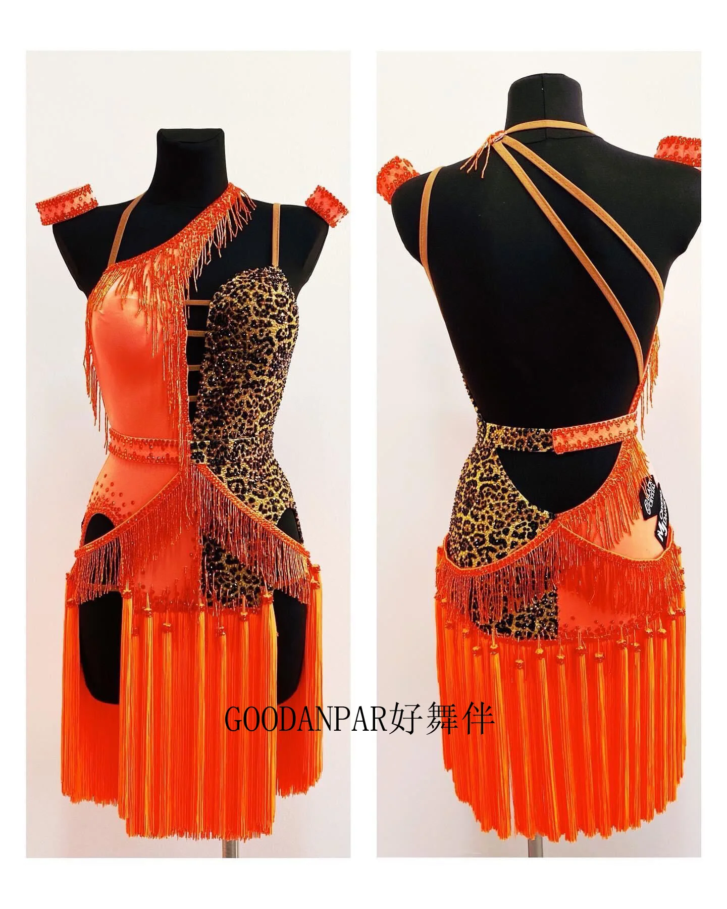 

Женское платье для латиноамериканских танцев