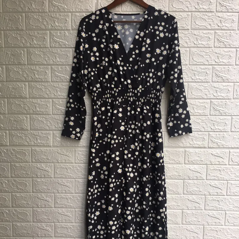 

Fashion Spring Summer Dress Maje Dresses Women New Little Daisy Print Dress for Women Deep V-neck Long Woman Dress Maje