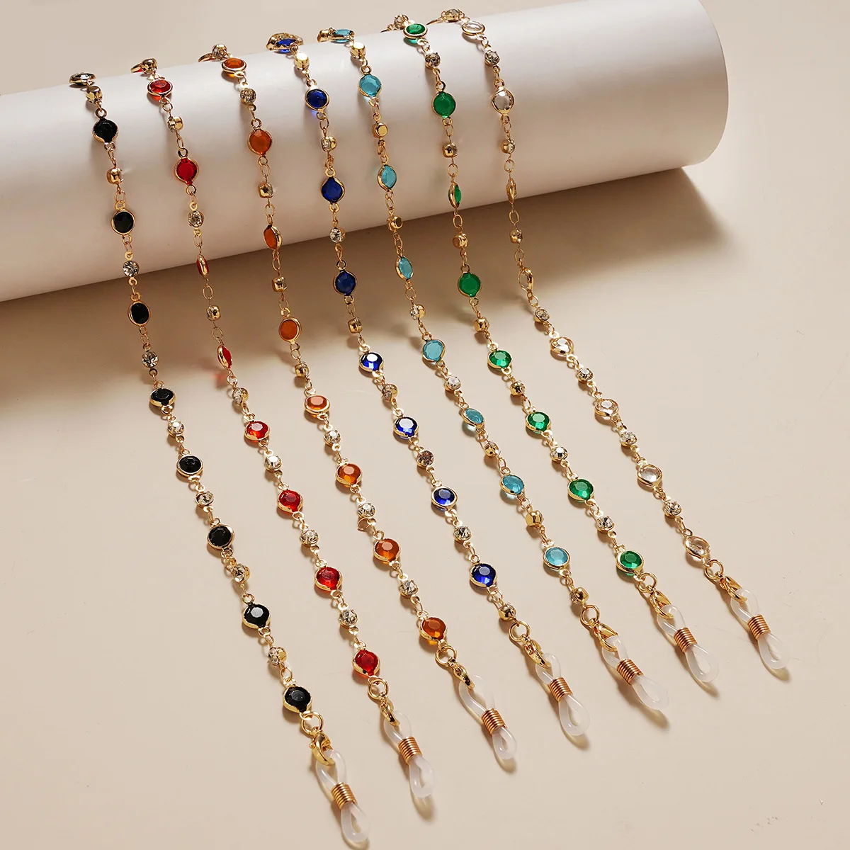 Цепочка для очков чтения женская металлический нескользящий шнур со стразами