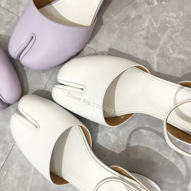 Tabi Shoes for Women 2023 Summer Split Toe Lady Shallow Sandals Horseshoe Flats One Strap Mary Janes Ankle Buckle Strap Sandals