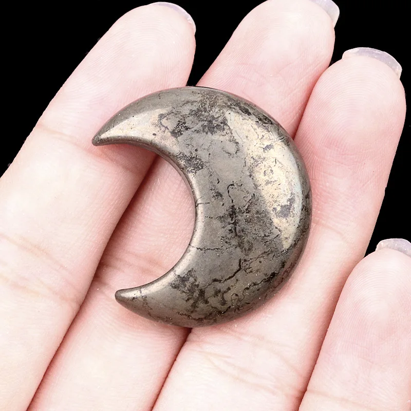 

Лунные камни из натурального камня