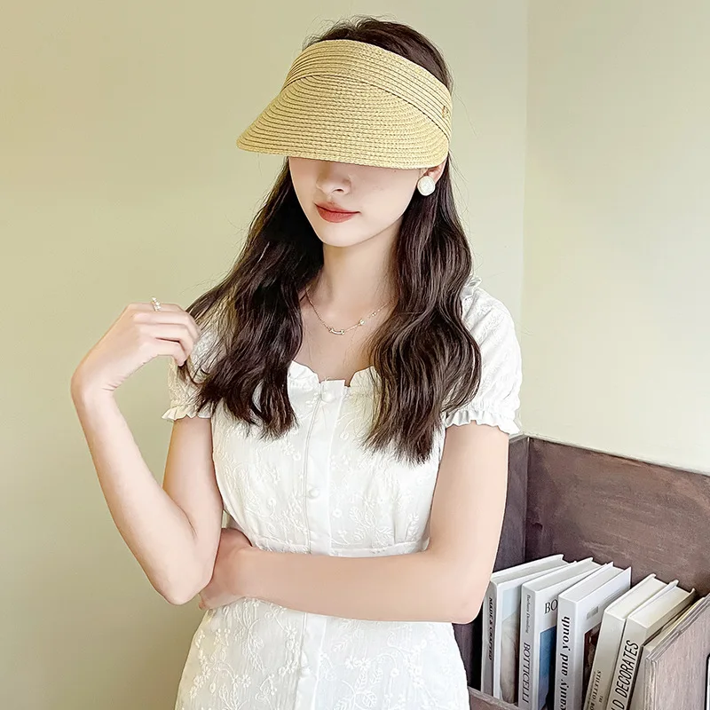 

Summer Sun Protection Hat Female UV Protection Raffia Grass Empty Top Hat Aside Beach Sun Hat Bundled Ponytail Visor Hat
