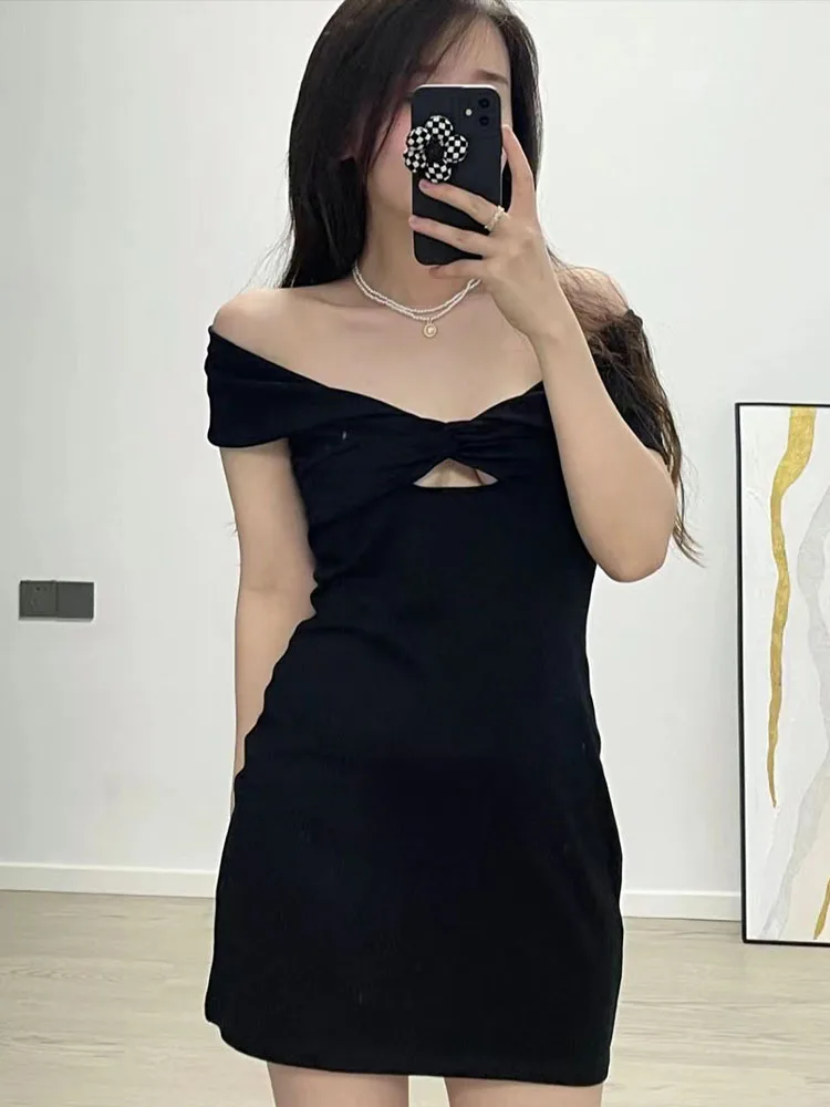 

Zach AiIsa summer women's clothing design sense black versatile sexy off-the-shoulder knotted pleated temperament slim dress