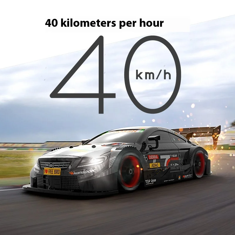 Полноприводный гоночный автомобиль KAMTOM можно модифицировать в гоночную машину с