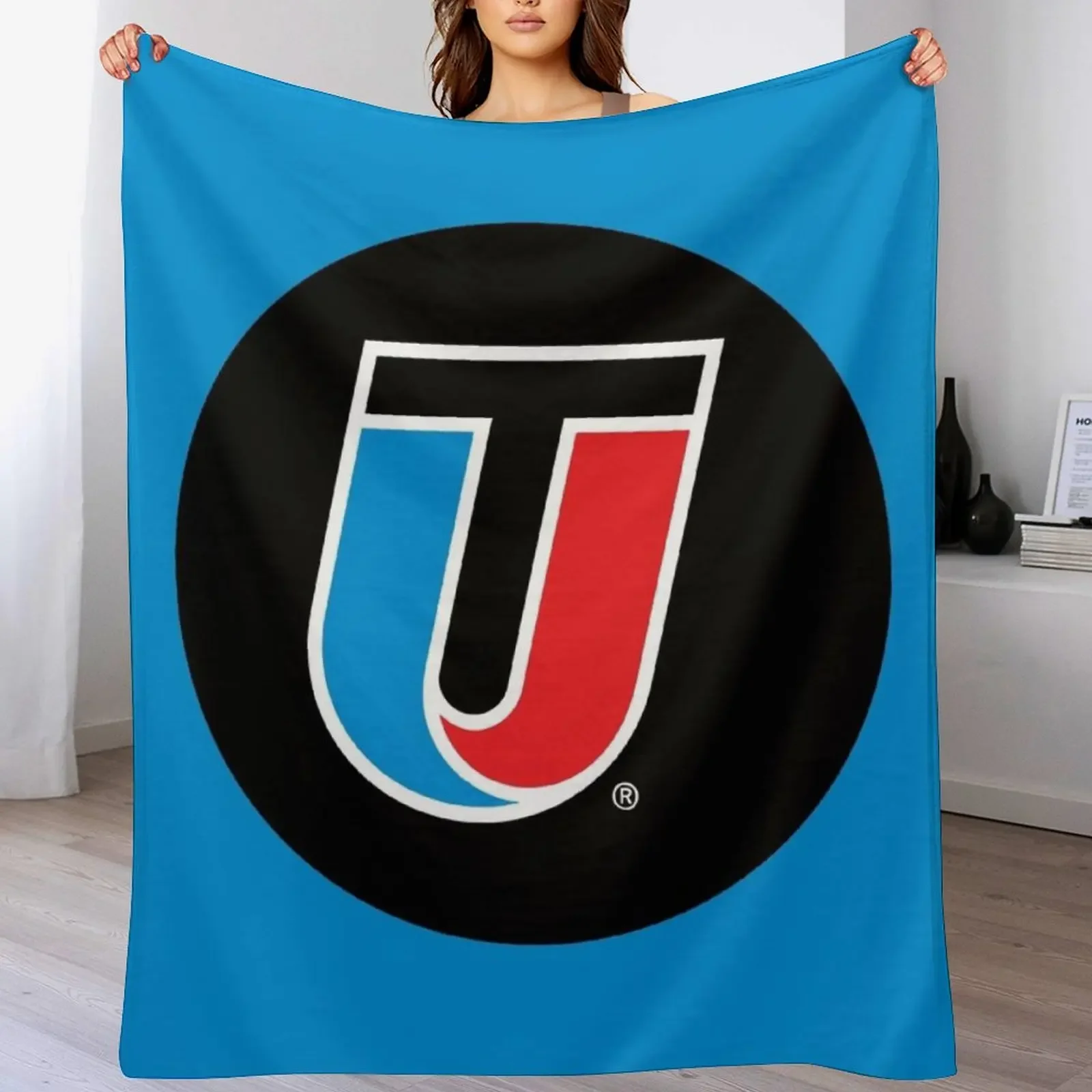 Фото Плед Universal Technical Institute из фланелевого флиса, мягкий и теплый плед №1