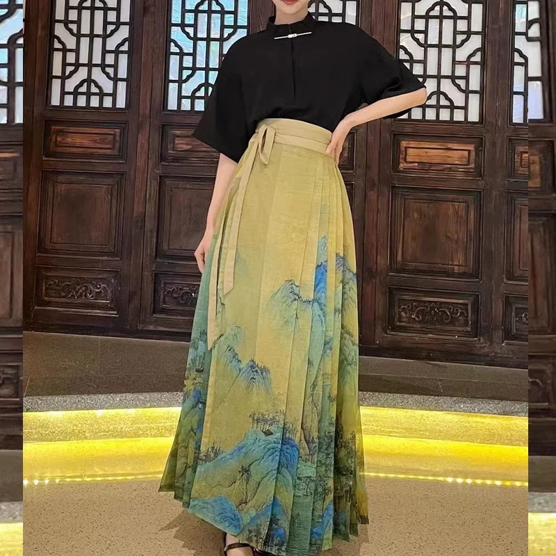 Рисунок 2 - Женский винтажный костюм в китайском стиле