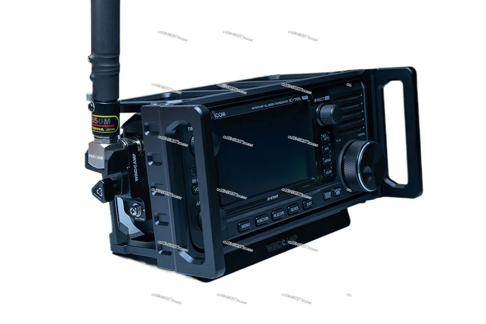 Многофункциональная док-станция подходит для смартфона с защитным чехлом ARK-705&quot