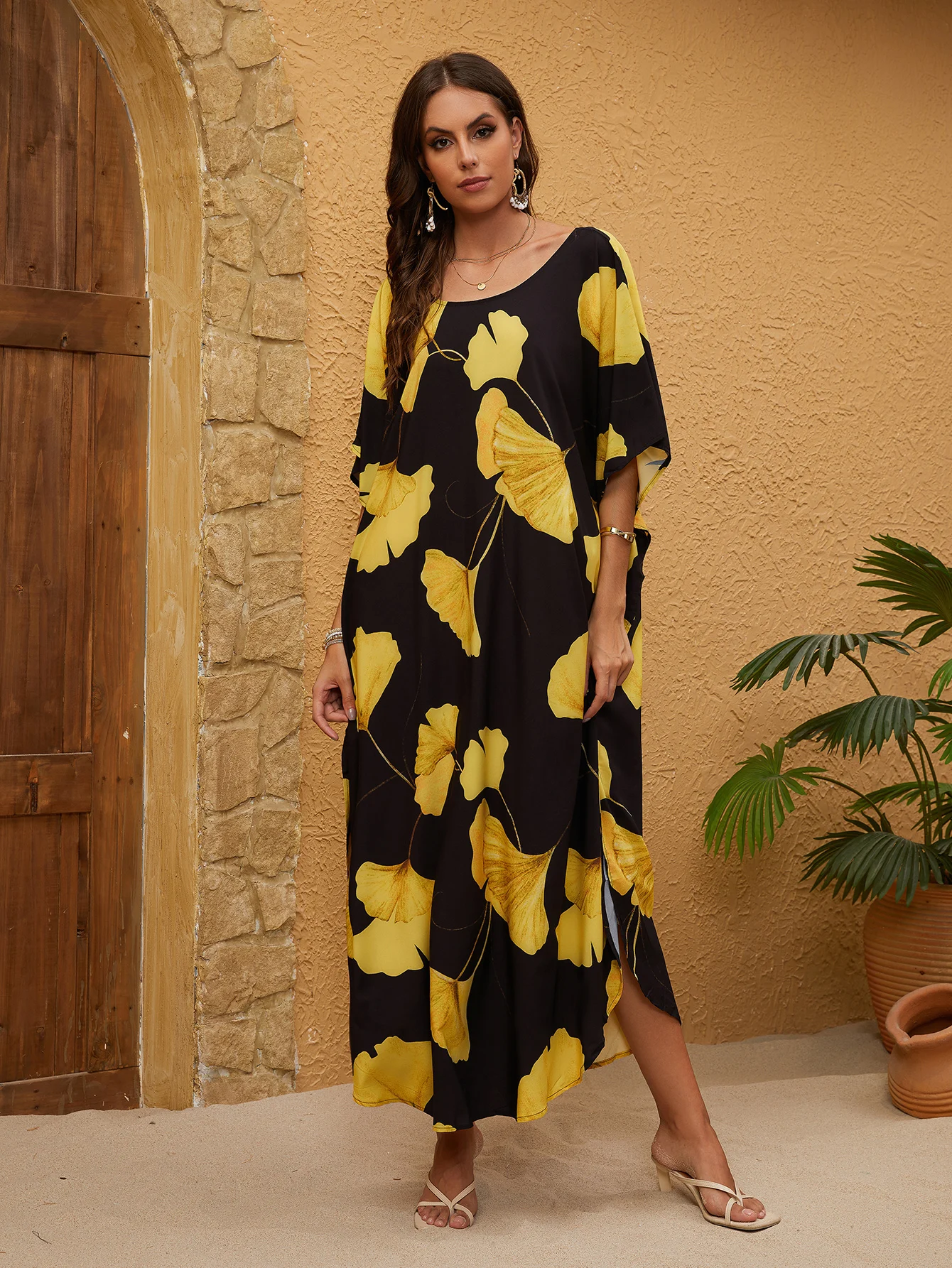 Цветочный принт в стиле бохо дневное платье с рукавами летучая мышь и V-образным