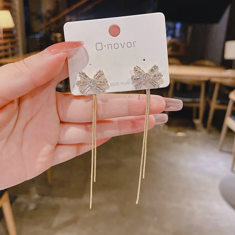 

Tassel Earrings Dangle Luxury Shiny Bowknot Zircon Long Earring For Women Gifts 2022 New Trendy Charm Romantic Wedding Jewelry