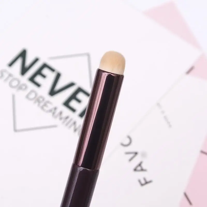 

1Pc Bullet Concealer Makeup Brush Round Head Cosmetics Blending Brushes Powder Foundation Professional Non-marking Make Up Tools