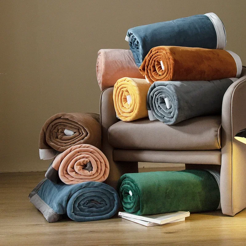 Утолщенное дуплексное фетровое бархатное одеяло без принта коралловое флисовое