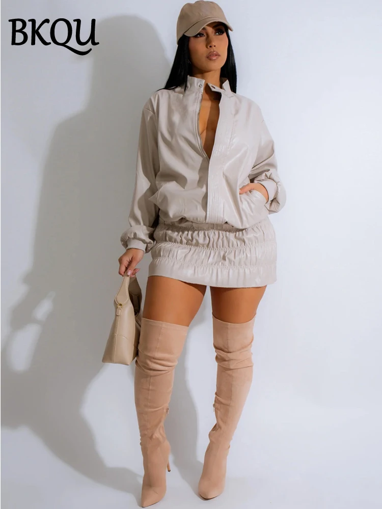 Кожаный женский комплект из двух предметов |