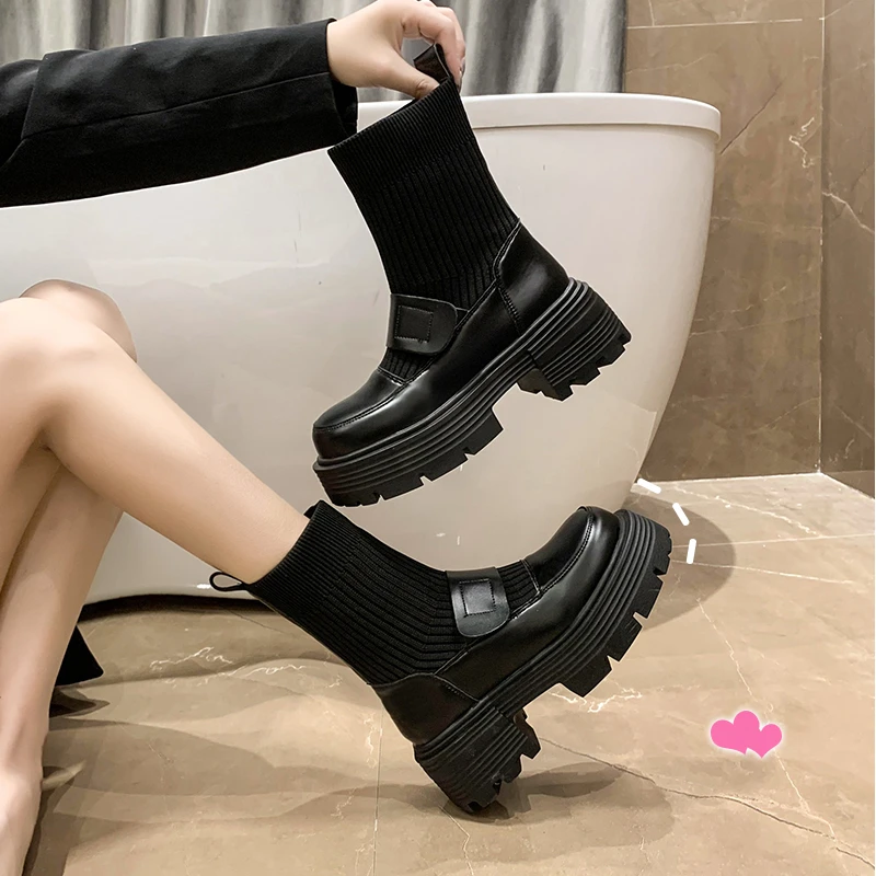 Autumn new black elastic socks boots women's short Boots Spring and Autumn Square head retro thick-soled small thin boots