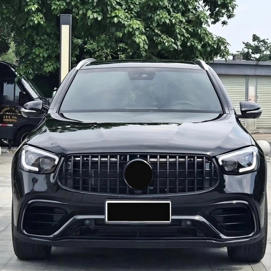 Фото Спортивная передняя решетка бампера (сетка) для Mercedes-Benz GLC X253 2019-2021, аксессуары в стиле GT №4