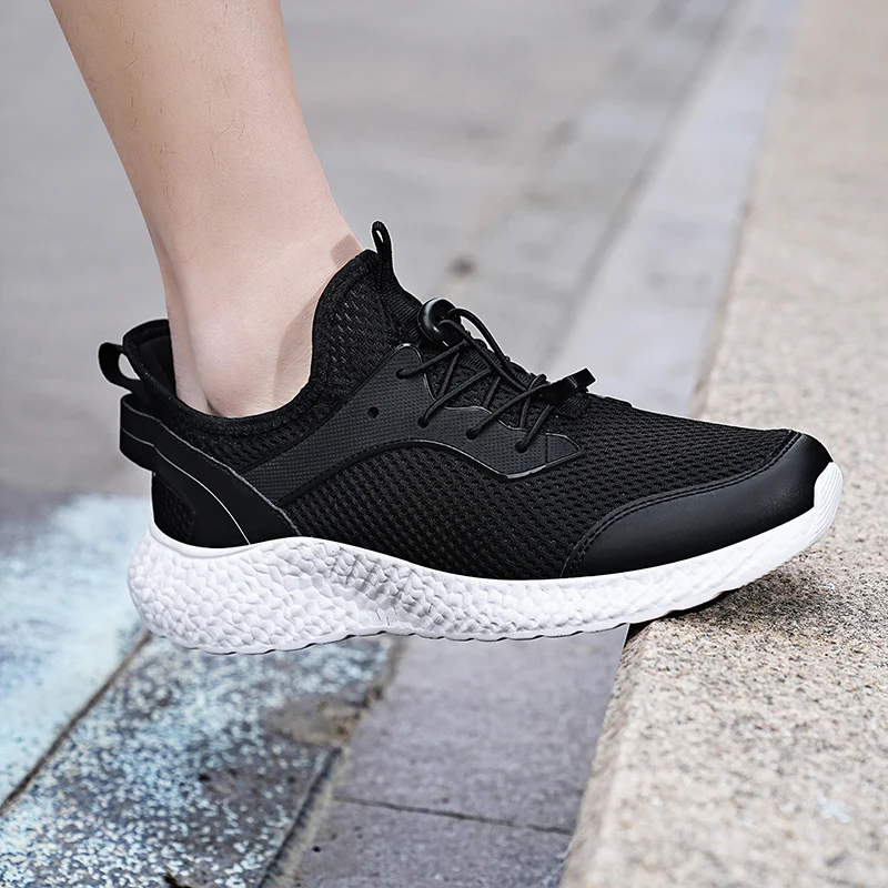 Men's Spring Aand Summer Fashion Casual Mesh Breathable Shoes Lightweight Soft Vulcanized Shoes Outdoor Running Shoes