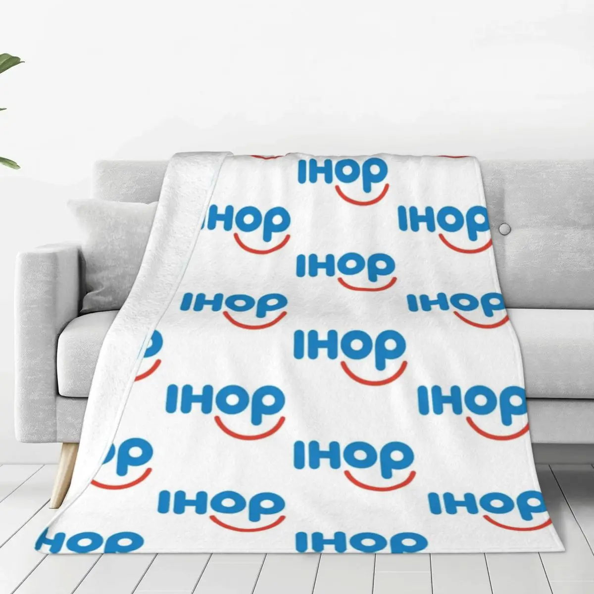 

Ihop Logo Fleece Throw Blanket Blanket for Home Car Lightweight Thin Bedspread