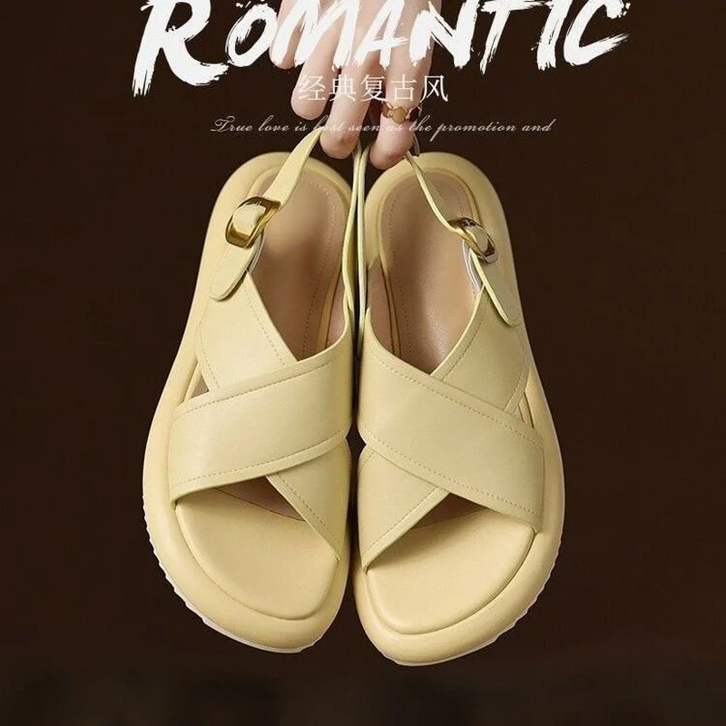 

2022 Summer New Flats Sandals Non-slip Comfortable Soft-soled Casual Slides Shoes Open Toe Cross Roman Sandals Zapatos De Mujer