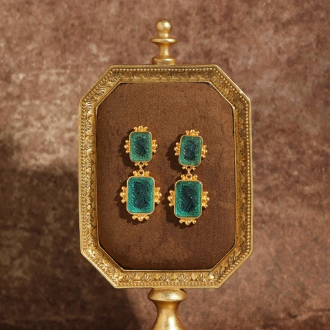 LOVE GREEN LIVE GREEN Серьги-капельки стеклянные с инкрустацией из натурального камня