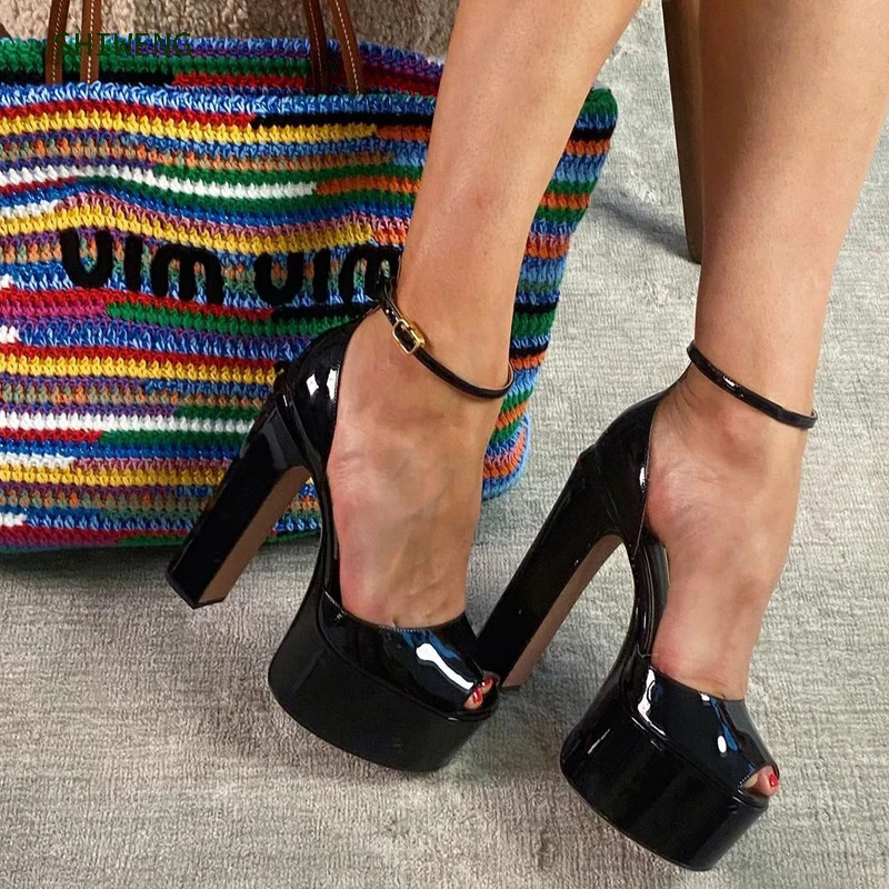 

Босоножки женские из лакированной кожи, на высоком каблуке, с открытым носком