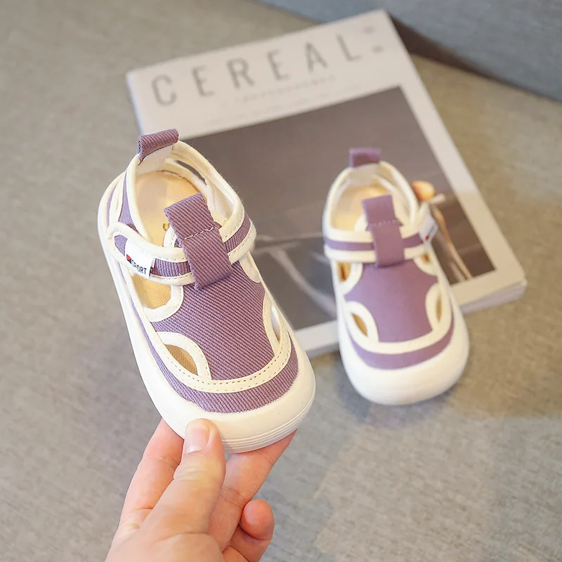

2022 Summer New Children's Canvas Shoes Hollow Breathable Boys and Girls Casual Cloth Shoes Soft Bottom Kids Fashion Sandal Flat