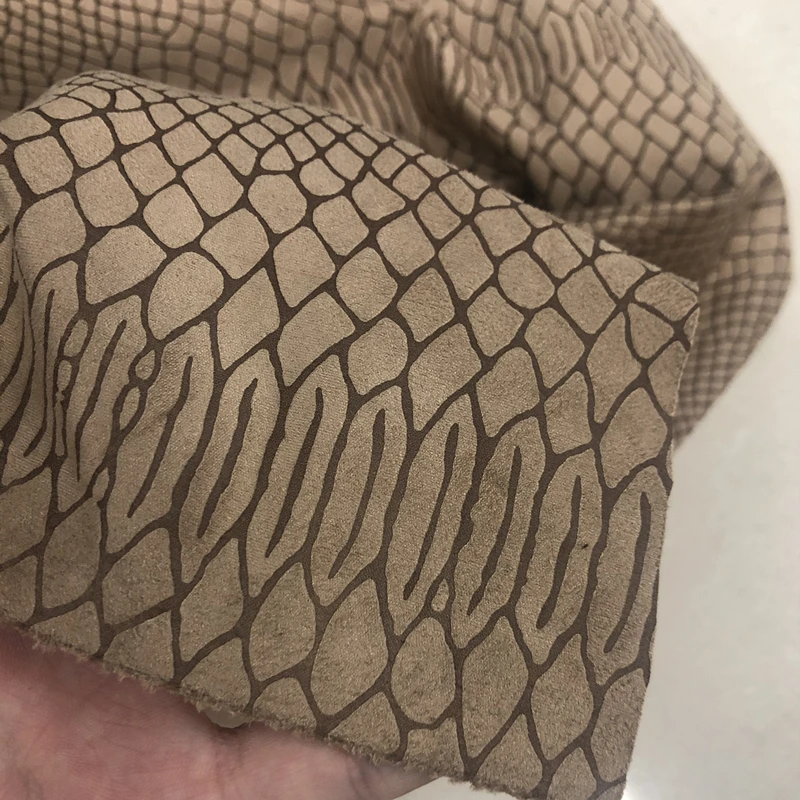 Замшевая ткань цвета хаки